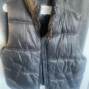 NWOT American Eagle Black and White Label